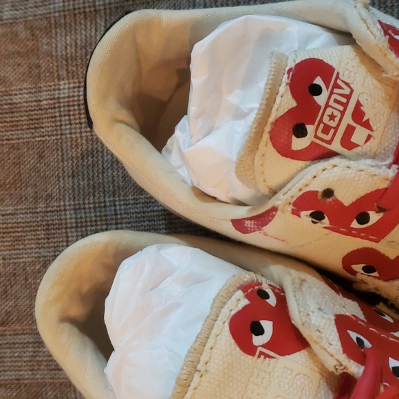 Play Sneakers - Picture 11 of 12